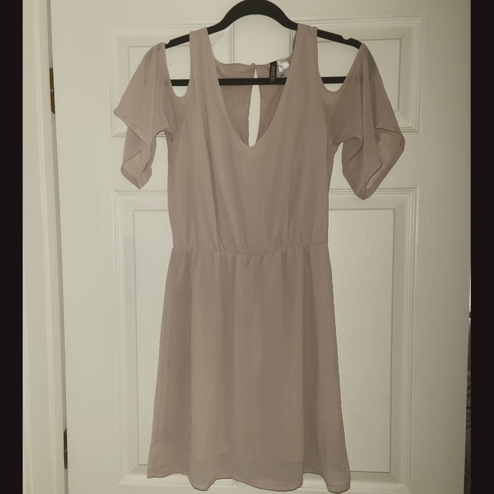 DIVIDED by H&M Dress - Picture 1 of 5
